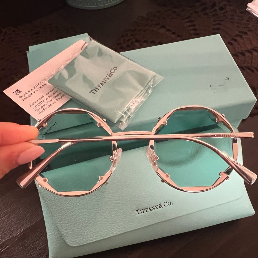 TIFFANY & CO. Sunglasses never used
